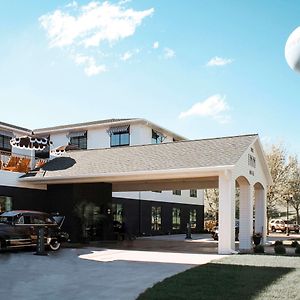 The Inn Hotel, Ascend Hotel Collection